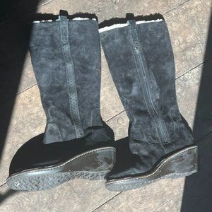 UGG Hartley 3342 Tall Black Suede Sheepskin Lined Wedge Boot 10